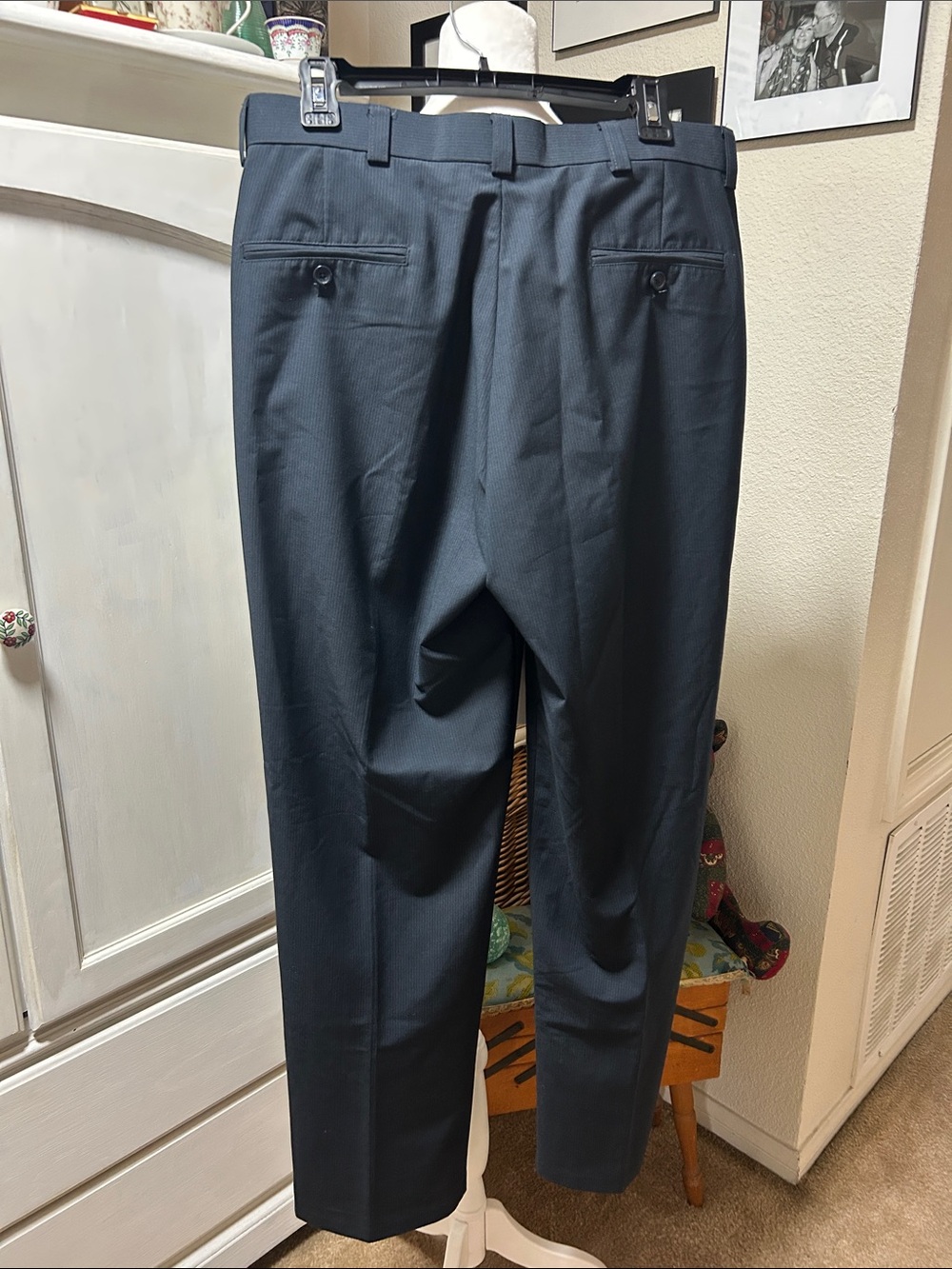 Kenneth Cole Reaction Tailored Men's Dress Pants in Dark Navy - Picture 2 of 6